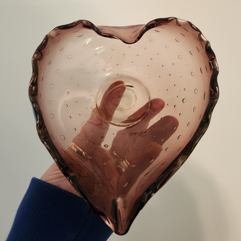 Amethyst Hand Blown Art Glass Bullicante Controlled Bubble Heart Shaped Dish - Picture 10 of 15